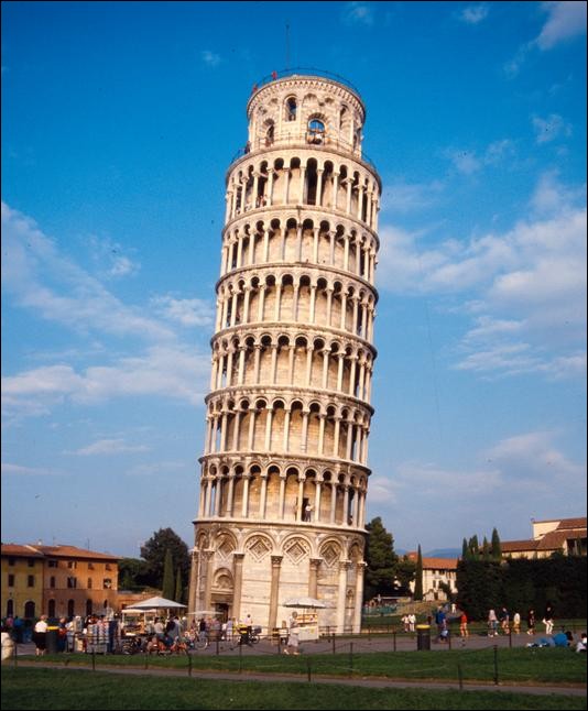 Leaning tower, Pisa, Italy
